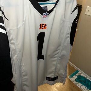 Bengals jersey men’s Xl